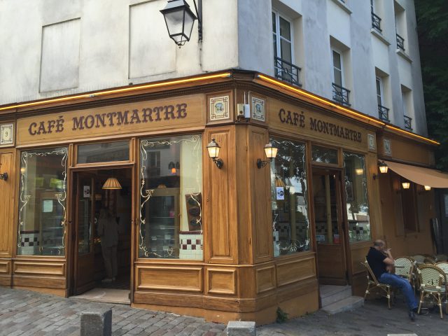 Montmartre corner cafe